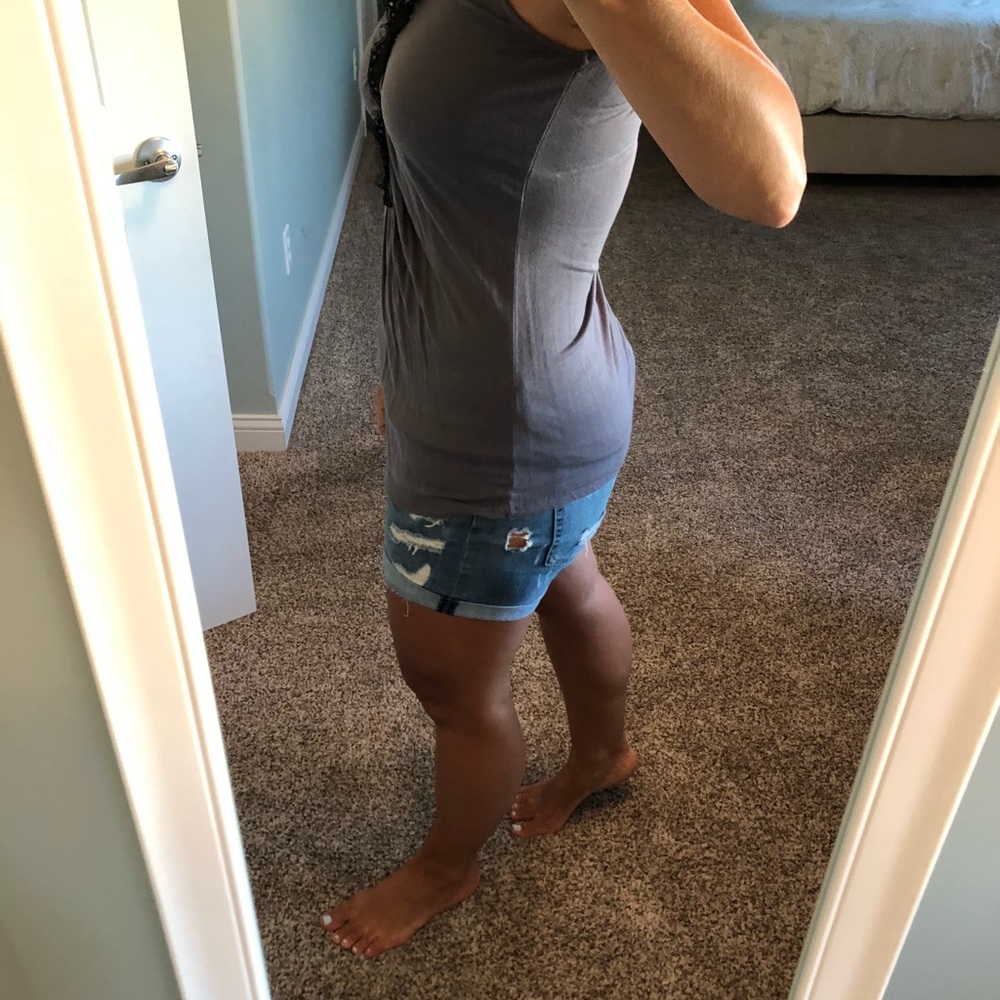 Top - Picture 2 of 3